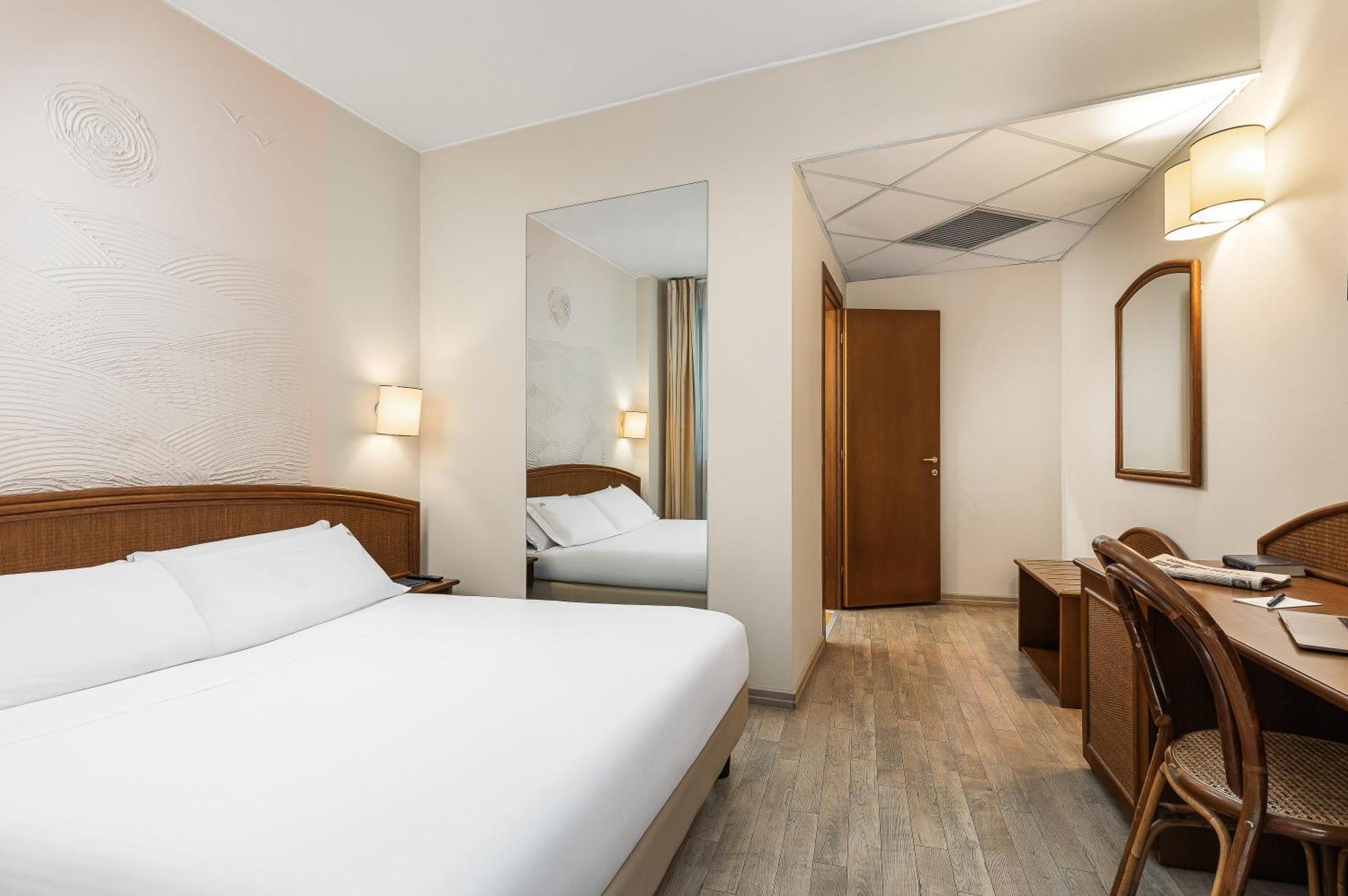 Welcome Hotel Legnano Camera foto