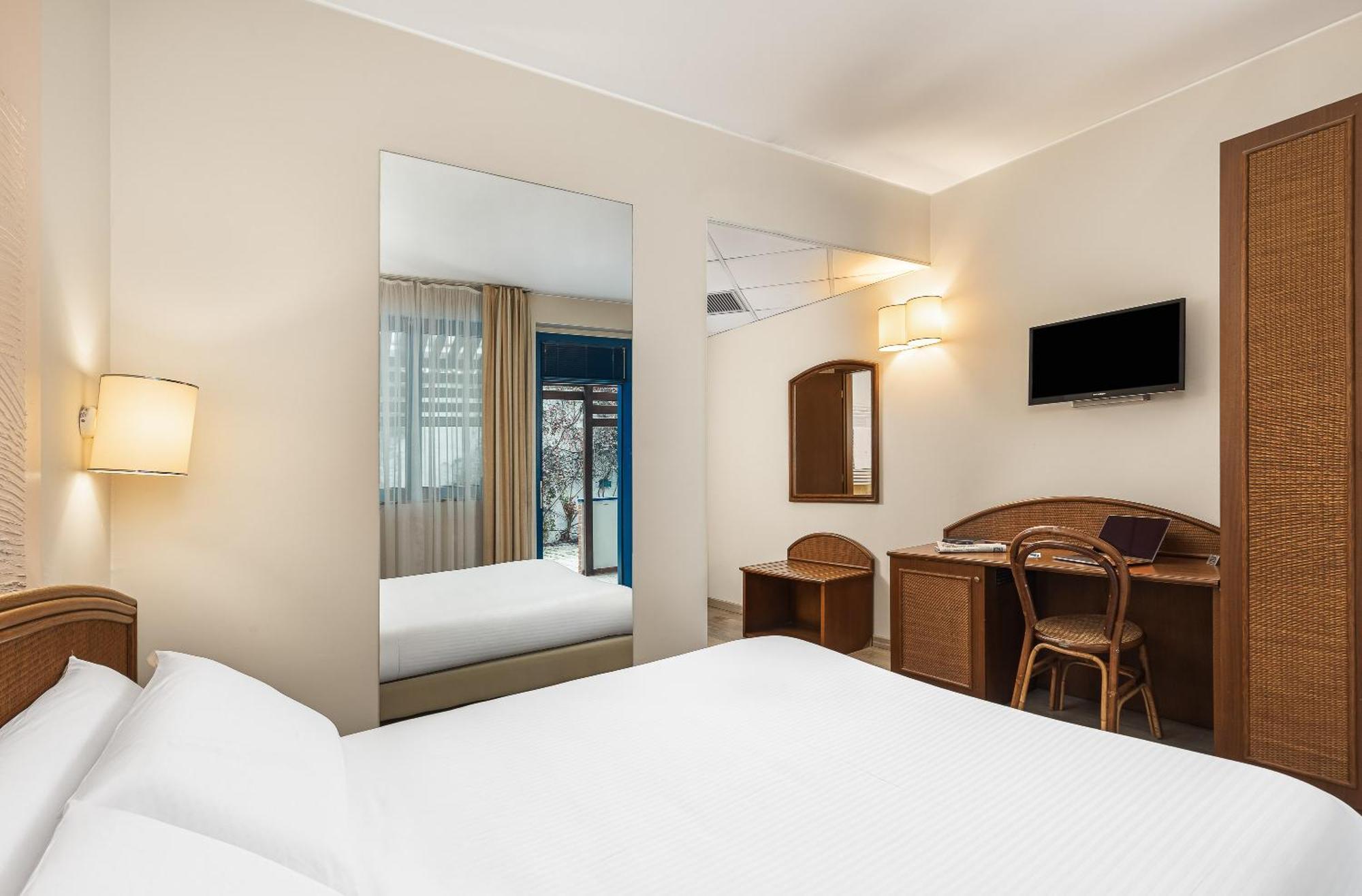 Welcome Hotel Legnano Camera foto